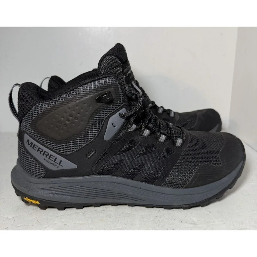 Merrell Nova 3 Waterproof Hiking Mid Boots Mens Size 10 Vibram Sole Black Shoes